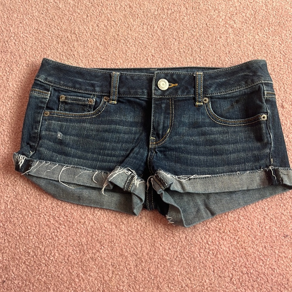 AMERICAN EAGLE Jean Shorts Size 2
